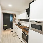 Suit'home Commerce * Angers