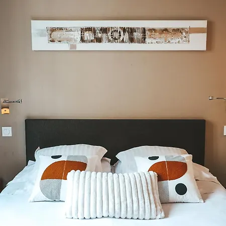 Daire Suit'home Commerce